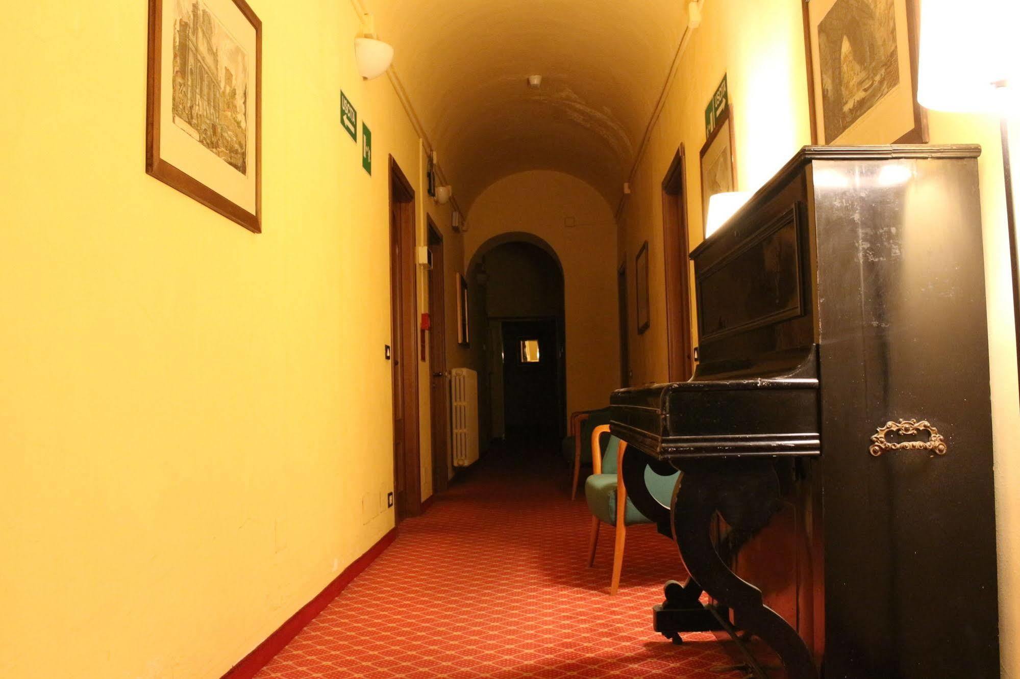 Hotel Portici Vicoforte Kültér fotó
